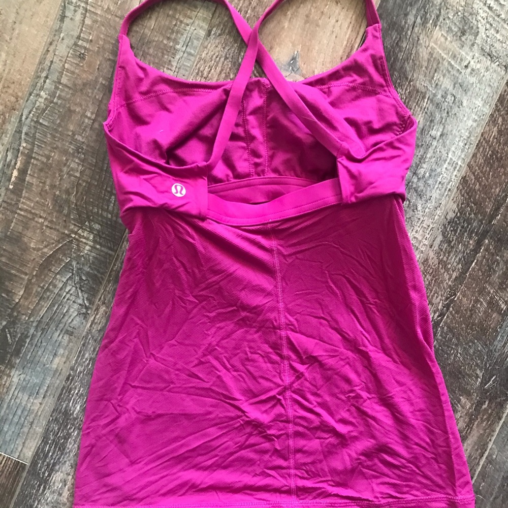 Lululemon Workout Tank-size 4